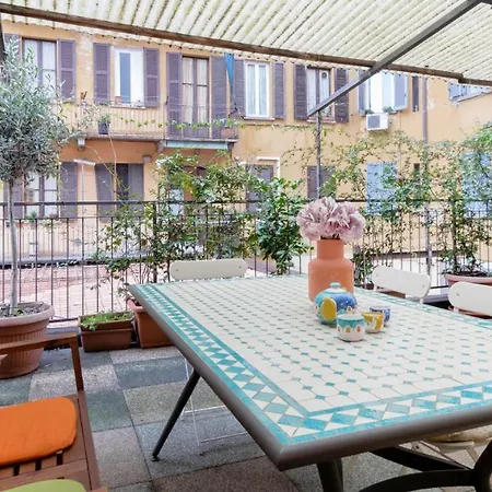 Joivy Apt For 6 With Big Terrace In Milan Centro Storico Exterior photo