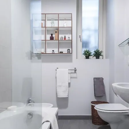 Joivy Apt For 6 With Big Terrace In Milan Centro Storico Exterior photo
