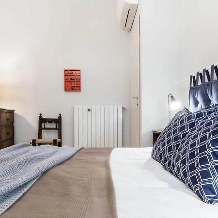 Joivy Apt For 6 With Big Terrace In Milan Centro Storico Exterior photo